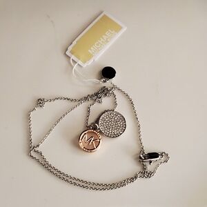 NWT Michael Kors Silver Tone Necklace Rose Gold MK Logo and Silver Pave Charms‎